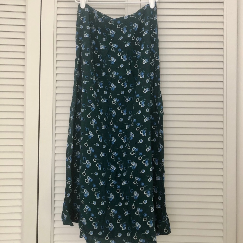 Urban outfitters skirt size 2